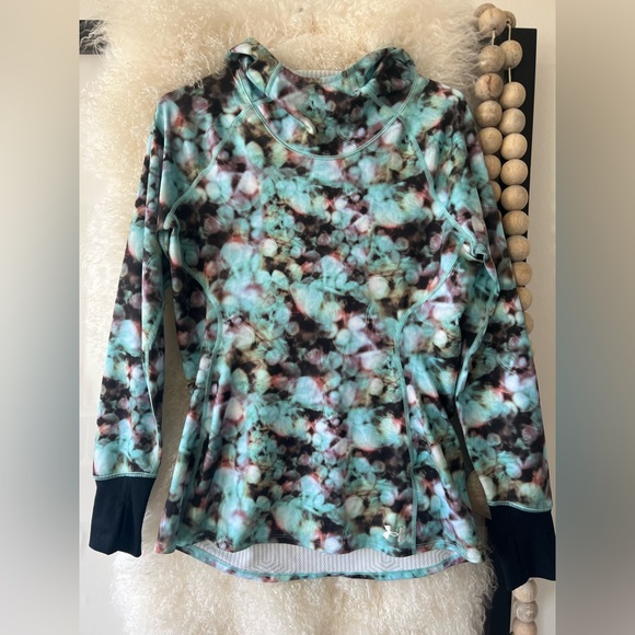 Under Armour Jackets & Coats Under Armour Base Layer With Hood And